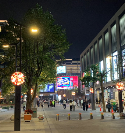 杭（háng）州西湖“醉”美智慧路（lù）燈