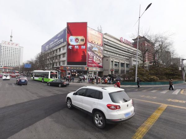 太原迎澤大街五一廣場室外全彩led顯示（shì）屏（píng）