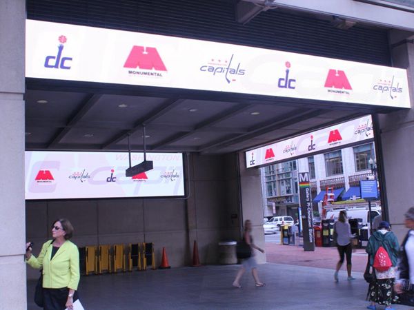 美國華盛頓威瑞森中心室外led全彩顯示屏（píng）
