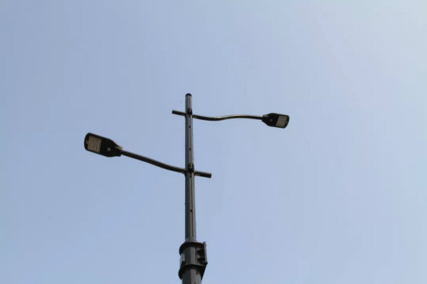 上（shàng）海國家會展中心周邊（biān）LED陶瓷模塊化路燈