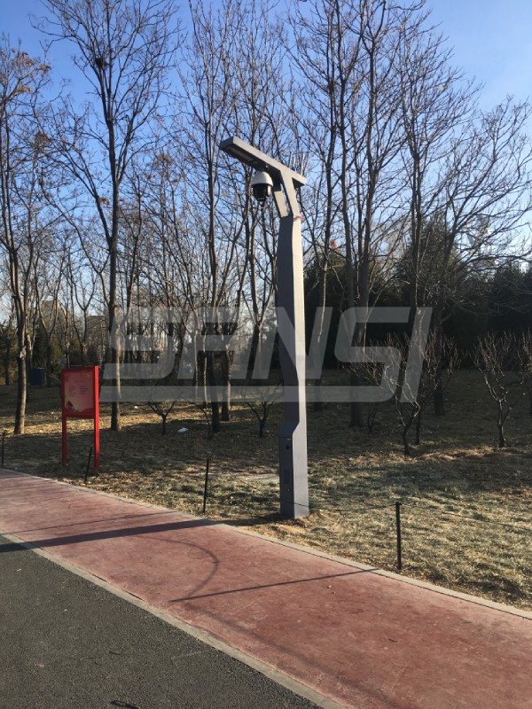 北（běi）京海澱公（gōng）園智慧（huì）庭院燈（dēng）