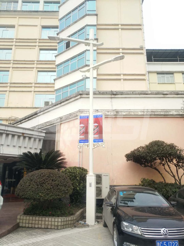 貴州茅台酒廠智慧（huì）路燈