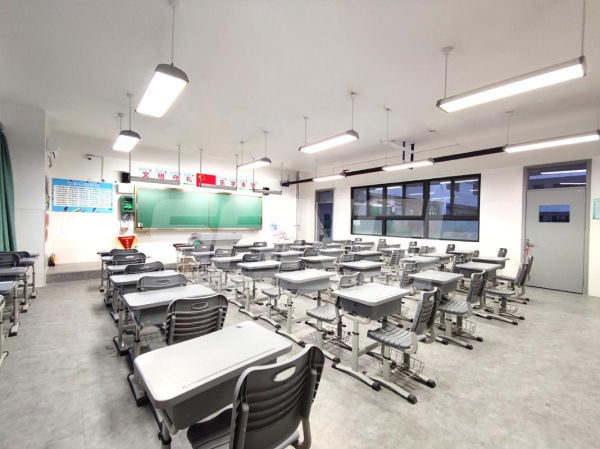 西安市灃西第四（sì）學校/婷婷婷影院承建