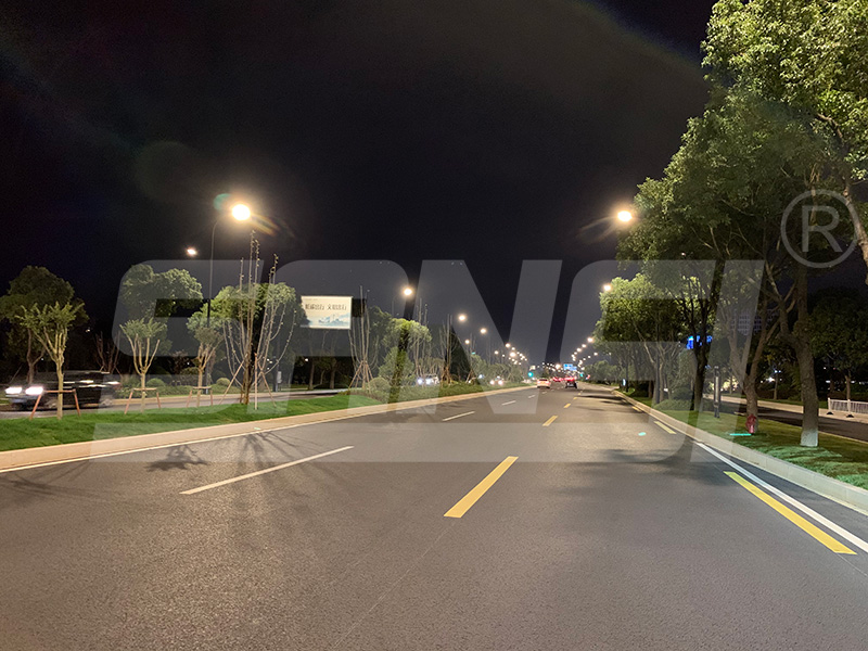 道路照明,LED路燈,亮度與節（jiē）能並存