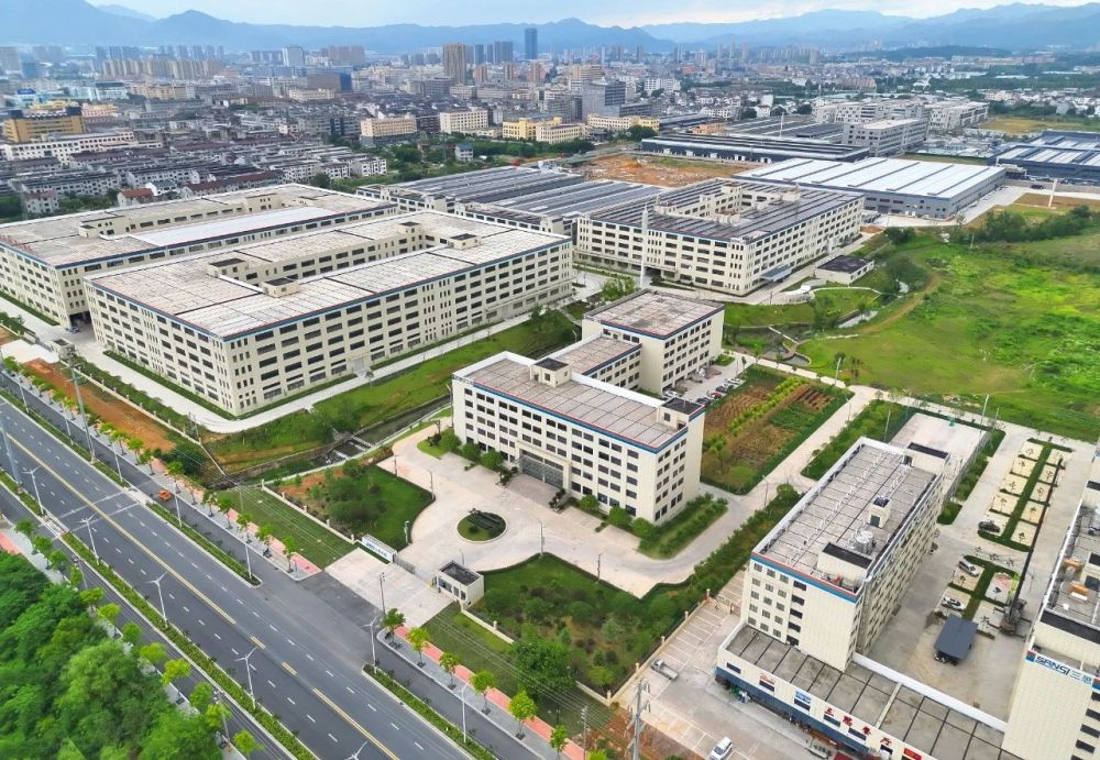浙江（jiāng）省,副省（shěng）長,柯吉欣,行考察調研,婷婷婷影院浙江（jiāng）浦江生產基地