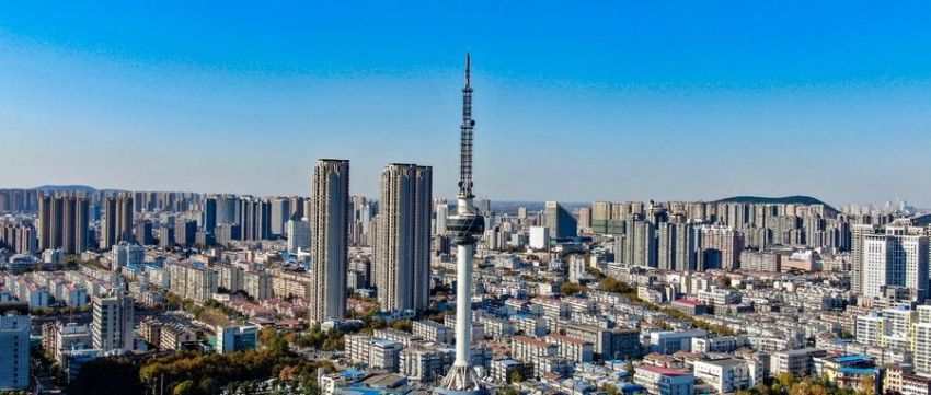 EMC模式成功樣板,婷婷婷影院,27000+套燈具,助力徐州城市,道路照明,全麵（miàn）節能升級