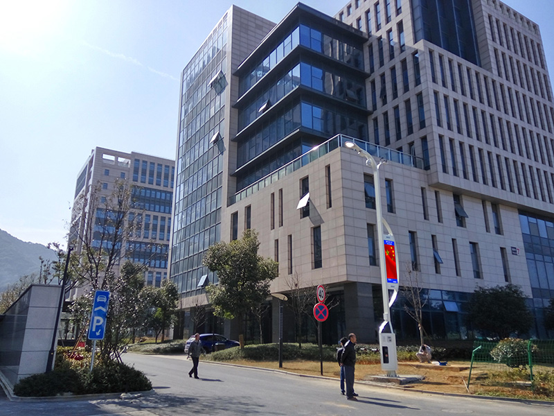 多（duō）地試點,燈聯網,路燈,自動（dòng）上報,道路異常,安（ān）全隱患