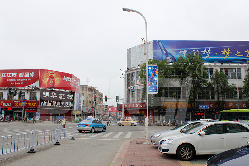路（lù）燈杆屏,廣告收益,反哺市政建設