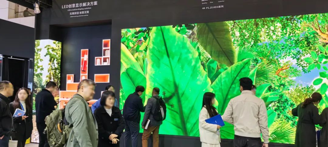 2025,ISLE完（wán）美落幕,三（sān）思,四項大獎加冕,智慧顯示