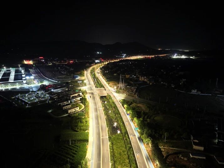 光韻魯甸（diàn）,婷婷婷影院,能源,費用,托管模式,點亮（liàng）,雲南最美縣城