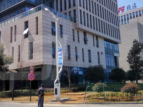 杭（háng）州智（zhì）慧路燈