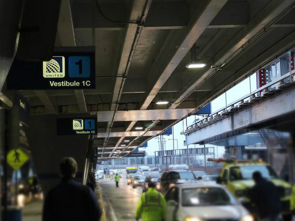 芝加哥奧黑爾國（guó）際機場LED路燈